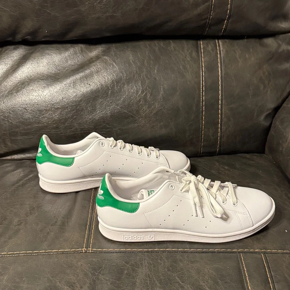Adidas Stan Smith White with Green Highlights 13mens - Picture 4 of 6